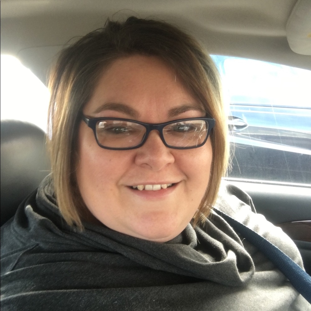 Meet your Posher, Julie